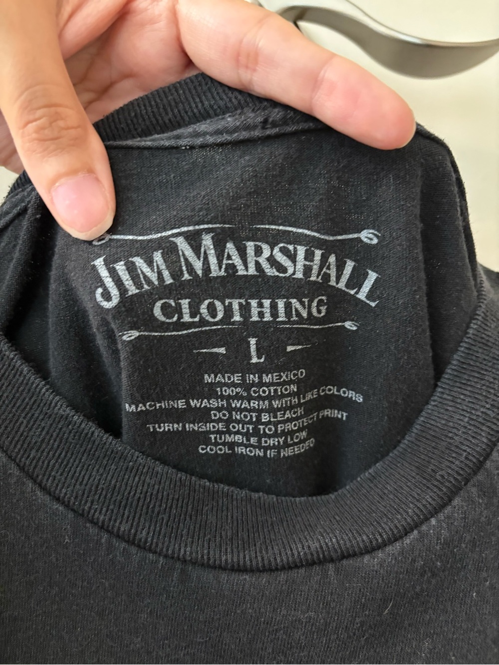 Johnny Cash tee - Picture 4 of 4
